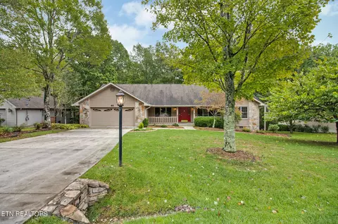 45 Bingham Ln, Crossville, TN 38558