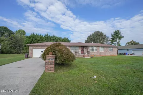 167 E Howe St, Alcoa, TN 37701 photo 4