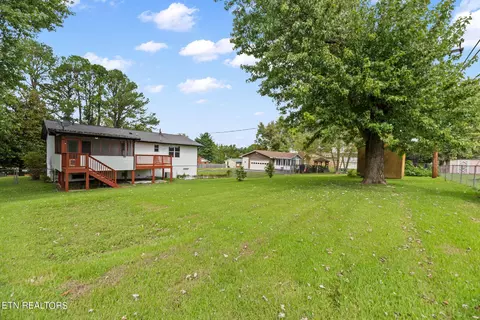 Exterior - 7608 Cranley Rd, Powell, TN 37849 photo 7 of 8