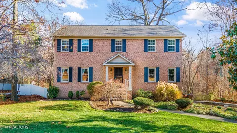 9416 States View Dr, Knoxville, TN 37922