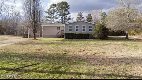 5257 Hickory Creek Rd, Lenoir City, TN 37771