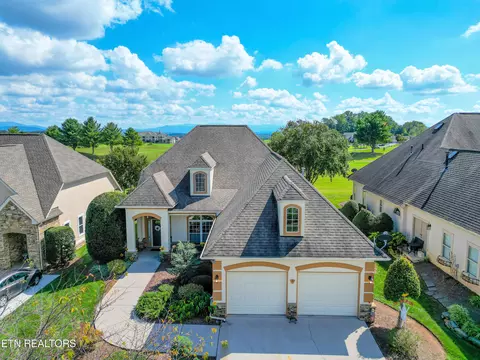 192 Heron Ct, Vonore, TN 37885
