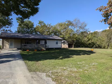 Exterior - 131 Morley Dr, Ewing, VA 24248 photo 2 of 11