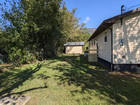 Exterior - 131 Morley Dr, Ewing, VA 24248 photo 8 of 11