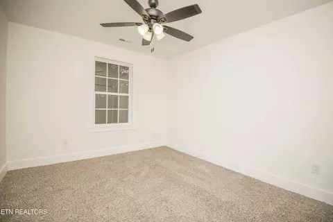 Bedroom - 161 Duke Ln, Luttrell, TN 37779 photo 4 of 4