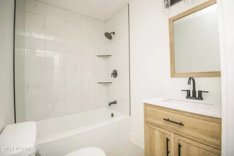 Bath - 161 Duke Ln, Luttrell, TN 37779 photo 5 of 5