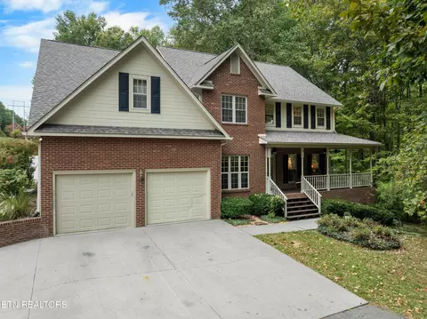 1515 Hall Acres Dr, Knoxville, TN 37918