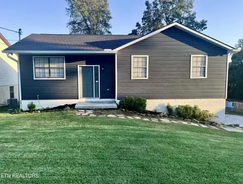 7030 Terry Dr, Knoxville, TN 37924