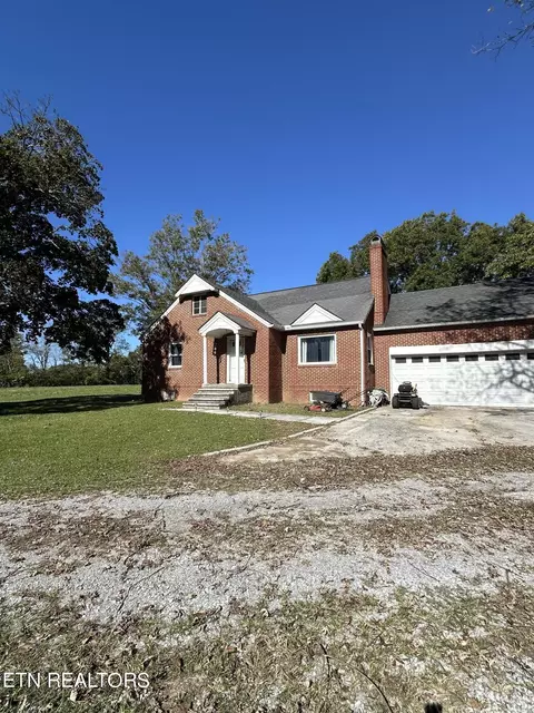 510 S Broad St, New Tazewell, TN 37825