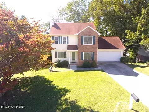 1432 Pheasants Glen Dr, Knoxville, TN 37923