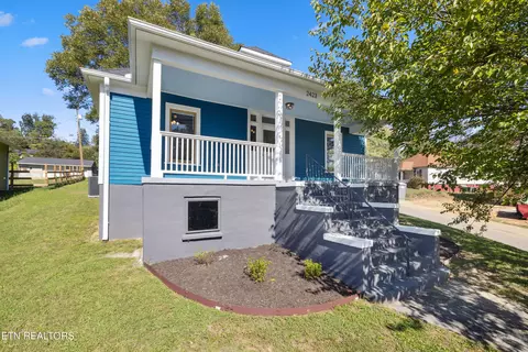 2423 E Glenwood Ave, Knoxville, TN 37917
