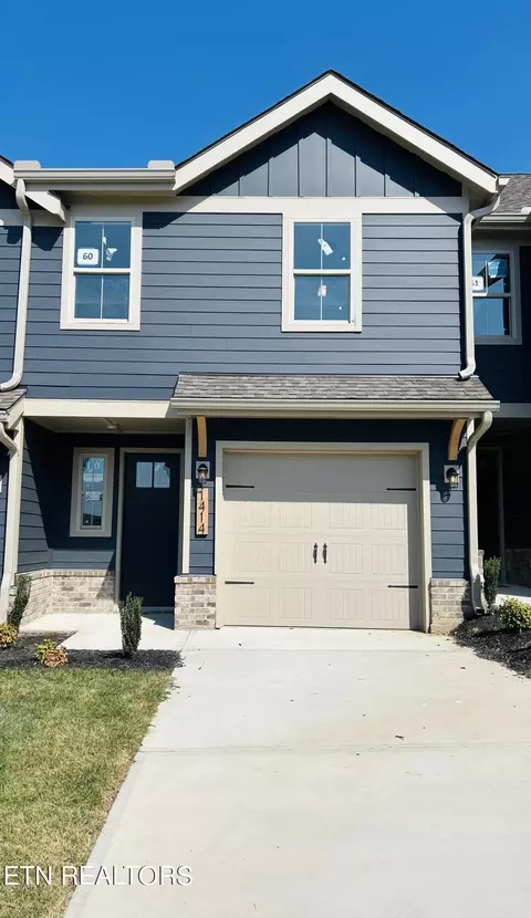 1414 Mountain Quail Cir, Maryville, TN 37801