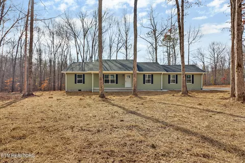 103 Edwards Ct, Grimsley, TN 38565 photo 2