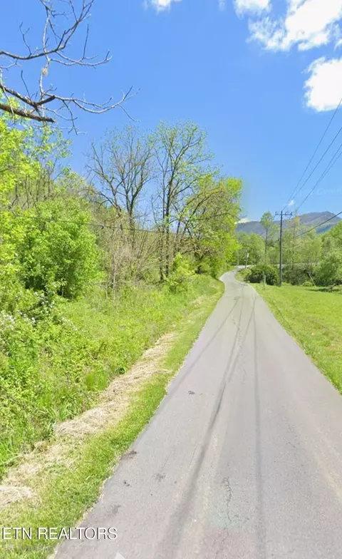 33 East Parkway, Gatlinburg, TN 37738