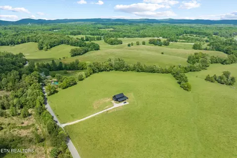 357 Boles Rd, Hilham, TN 38568 photo 31