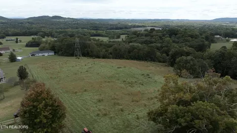 110 Ridgeview Ln, Birchwood, TN 37308