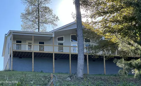 160 Doe Crossing Ln, La Follette, TN 37766