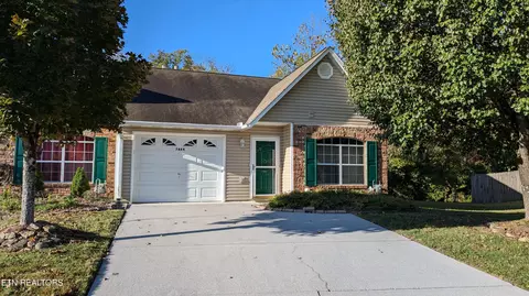 7444 Creek Song Ct, Knoxville, TN 37920