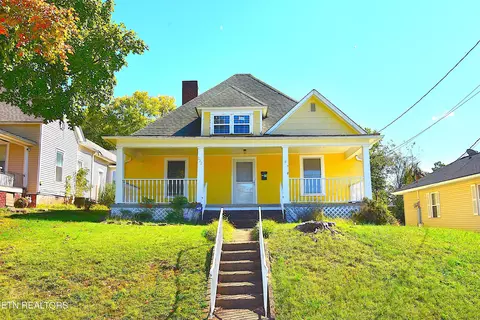 222 Lynnwood Dr, Knoxville, TN 37918