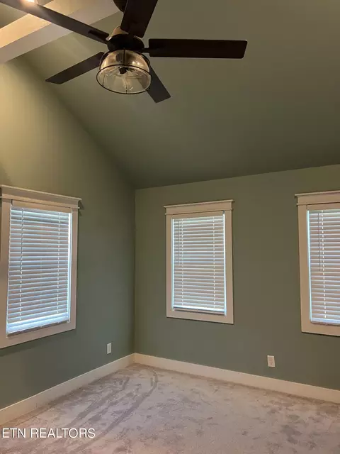 Bedroom - 400 Dotson Rd, Greenback, TN 37742 photo 2 of 8