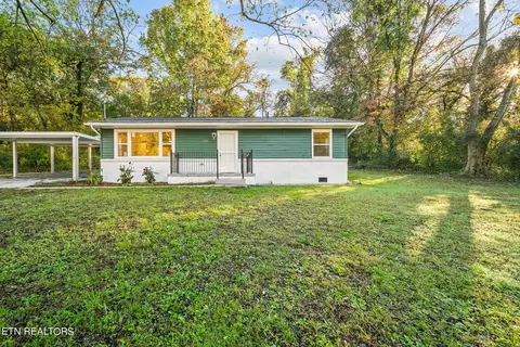 1508 Wilder Pl, Knoxville, TN 37915