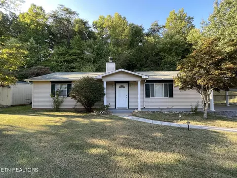 121 Carrie Reagan Lane Ln, Knoxville, TN 37931