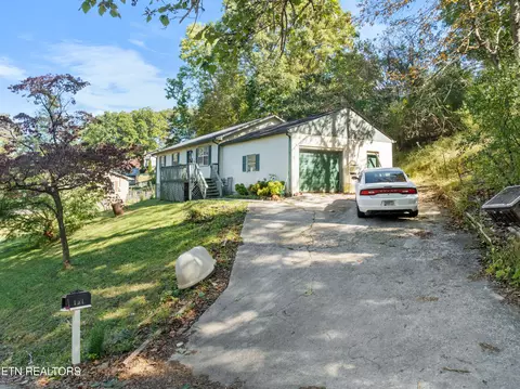 151 Mcdeerman Rd, Jacksboro, TN 37757 photo 20
