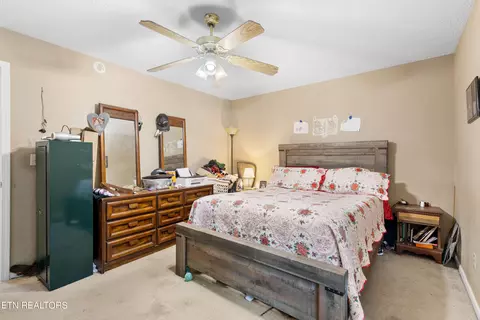 151 Mcdeerman Rd, Jacksboro, TN 37757 photo 14
