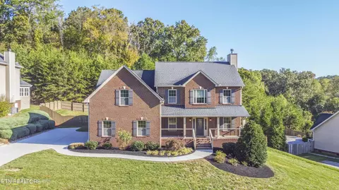 1512 Dogwood Cove Ln, Knoxville, TN 37919