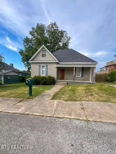 810 W Deborah St, Jefferson City, TN 37760