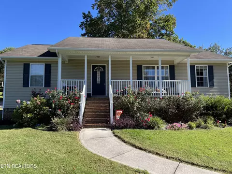 770 Pinewood Cir, Morristown, TN 37814