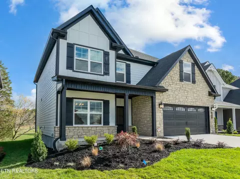 1832 Melton Meadows Drive Dr, Maryville, TN 37803
