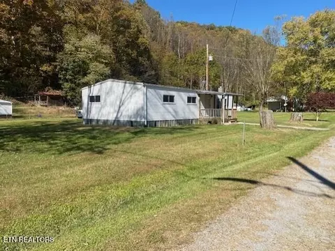 119 Cheyenne Dr, Keokee, VA 24265 photo 2