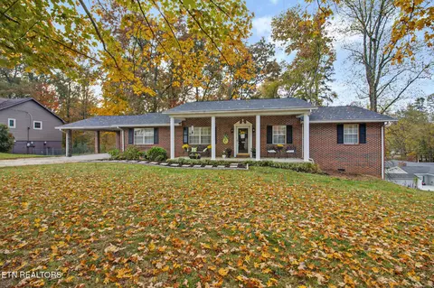 149 Meadowlark Dr, Harriman, TN 37748