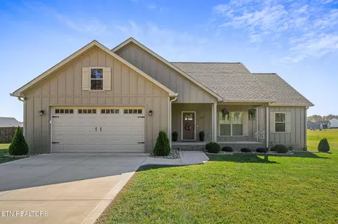 3800 Cumby Rd, Cookeville, TN 38501