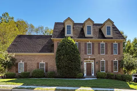 10232 Meadow Ridges Ln, Knoxville, TN 37922