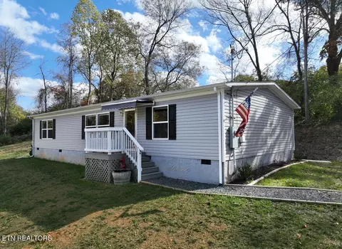 118 Redbud Dr, Sweetwater, TN 37874