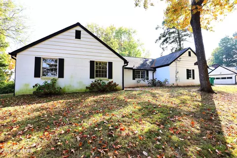 3408-3412 Timberlake Dr, Knoxville, TN 37920