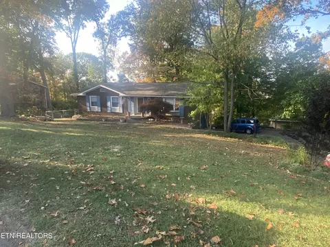 10829 Sonja Dr, Knoxville, TN 37934
