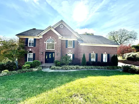 1806 Raven Hill Ct, Knoxville, TN 37922