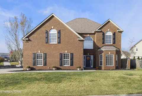 4611 French Lace Ln, Knoxville, TN 37918