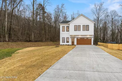 7207 Jana Chris Ln, Knoxville, TN 37918