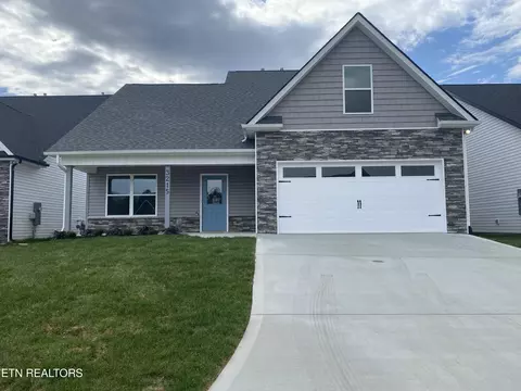 3215 Truitt Path Ln, Knoxville, TN 37931