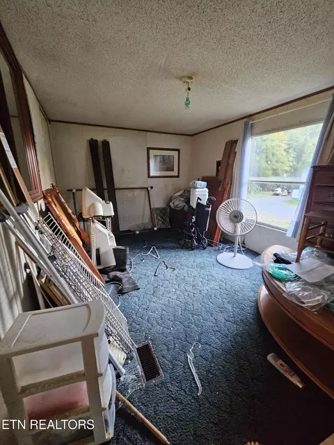 Other - 910 Valley Spring Rd, Rose Hill, VA 24281 photo 3 of 3