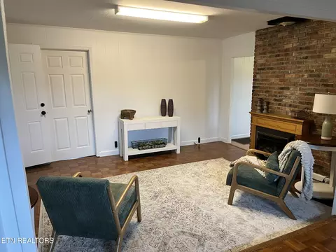 282 Pentcost St, Oneida, TN 37841 photo 17