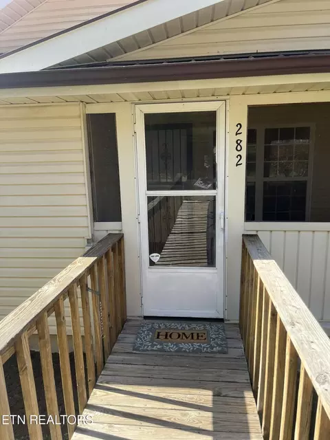 282 Pentcost St, Oneida, TN 37841 photo 12