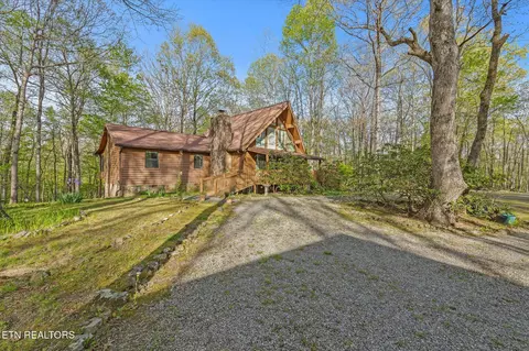 760 Poston Dr, Monterey, TN 38574