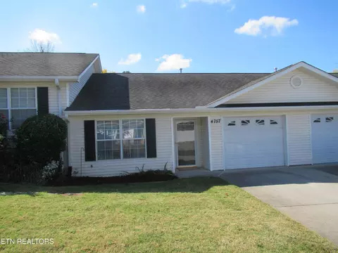 4757 Royal Prince Way #4, Knoxville, TN 37912