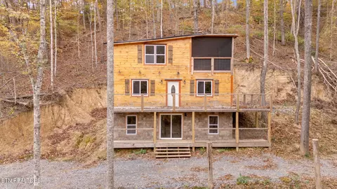 124 Nature Trail Way, Cosby, TN 37722