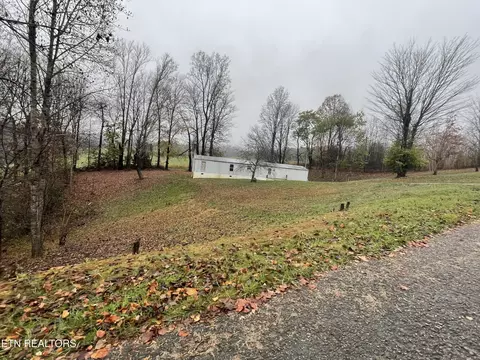 130 Harold Ln, Tazewell, TN 37879